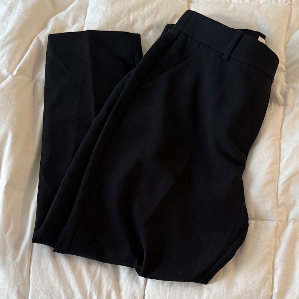 NWT Abercrombie & Fitch Women's Black Straight Leg Pants